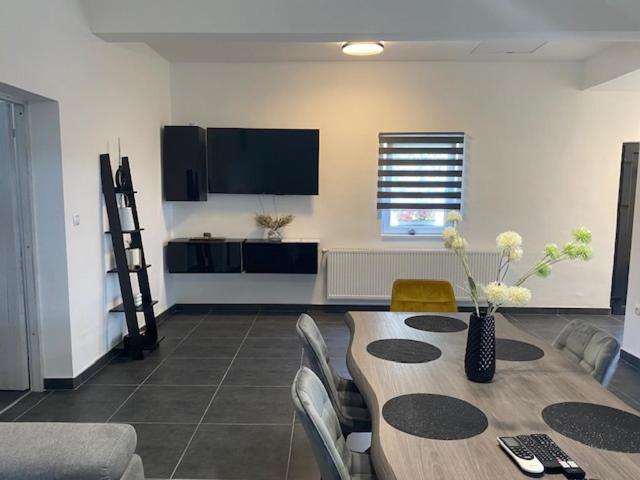 Dora Vendeghaz Apartment Летение Екстериор снимка